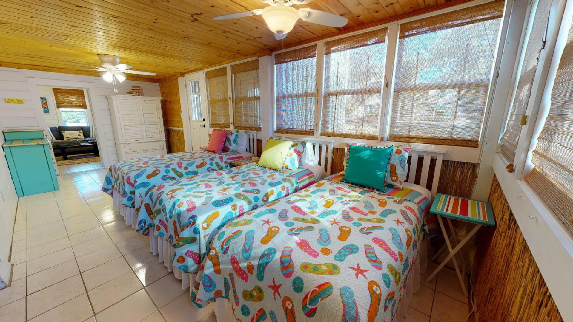 1201 Lovell Avenue By Tybee Beach Vacation Rentals 티베아일랜드 외부 사진