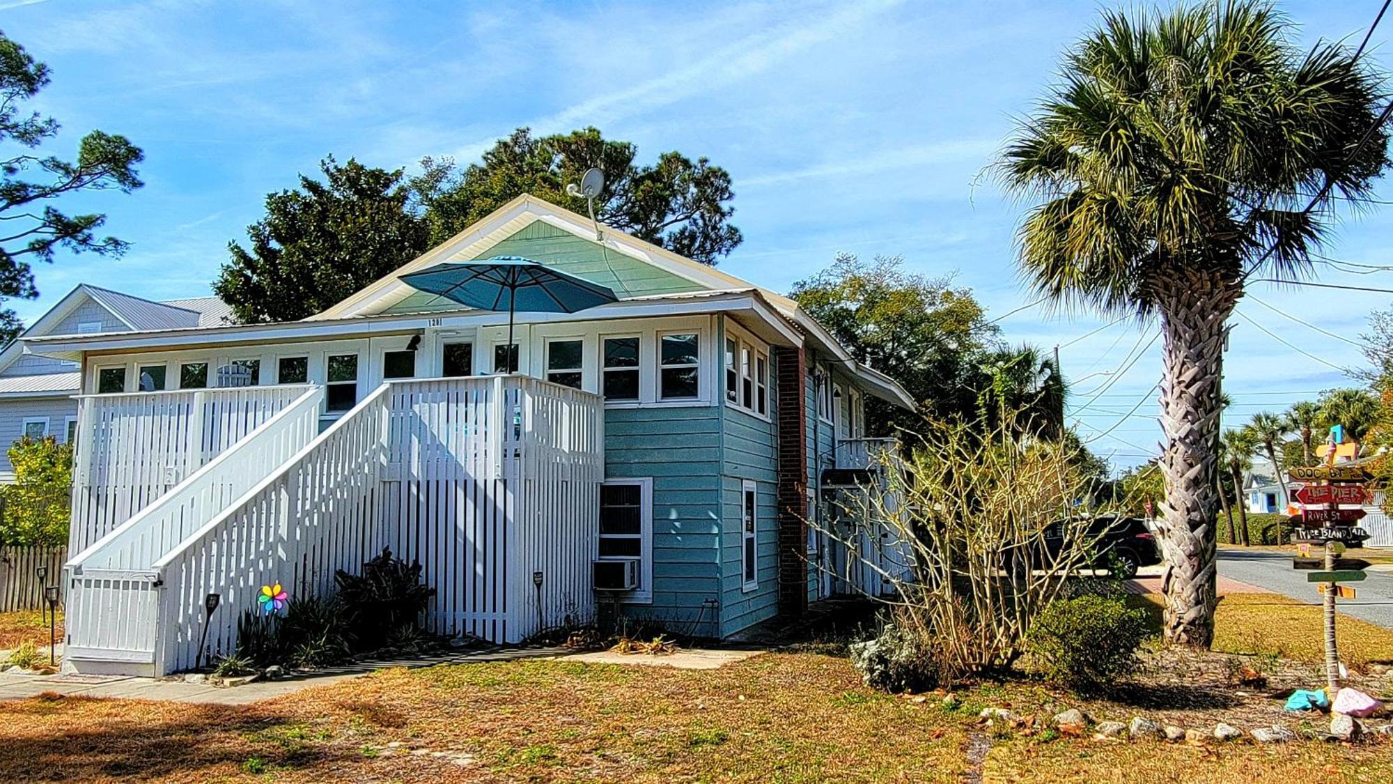 1201 Lovell Avenue By Tybee Beach Vacation Rentals 티베아일랜드 외부 사진